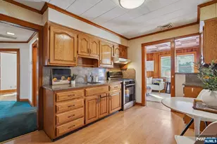 649 8th St, Carlstadt, NJ 07072 - Photo 18