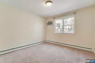 54 Chestnut St, Weehawken, NJ 07086 - Photo 12