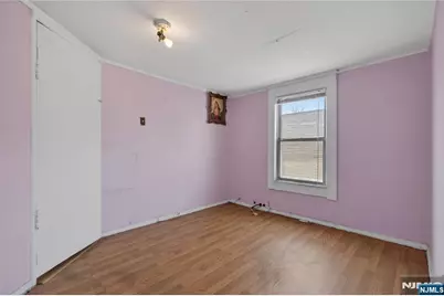 238 Myrtle Avenue, Irvington, NJ 07111 - Photo 4
