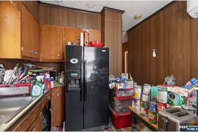 238 Myrtle Avenue, Irvington, NJ 07111 - Photo 18