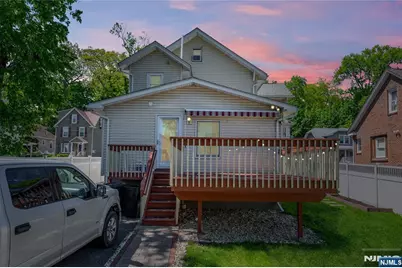 690 Garden Street, Maywood, NJ 07607 - Photo 46