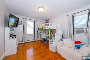 690 Garden St, Maywood, NJ 07607 - Photo 32