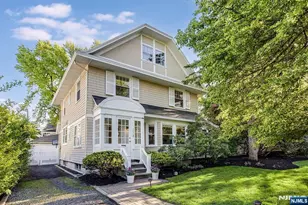 218 Inwood Ave, Montclair, NJ 07043 - Photo 2