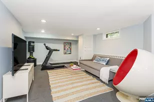 218 Inwood Ave, Montclair, NJ 07043 - Photo 32