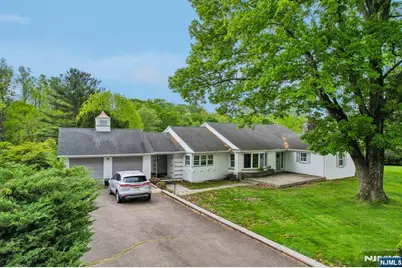 6 Saw Mill Road, North Haledon, NJ 07508 - Photo 2