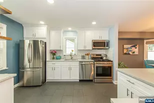 384 Essex Ave, Bloomfield, NJ 07003 - Photo 16