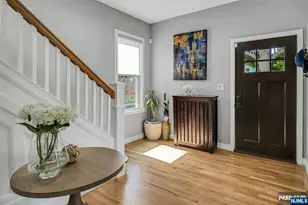 18 Gardiner Pl, Montclair, NJ 07042 - Photo 6