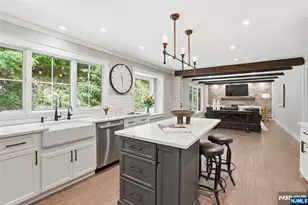 219 W Saddle River Rd, Saddle River, NJ 07458 - Photo 10