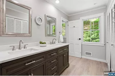 219 W Saddle River Road, Saddle River, NJ 07458 - Photo 18