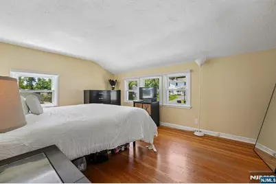 21 Howard Place, Waldwick, NJ 07463 - Photo 10