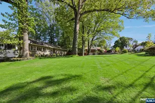 122 Sunrise Dr, Hawthorne, NJ 07506 - Photo 4