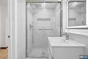 55 17th Ave, Elmwood Park, NJ 07407 - Photo 32