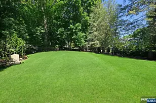 421 Hawthorne Pl, Ridgewood, NJ 07450 - Photo 30