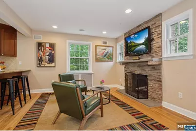 14 Bancroft Place, Fair Lawn, NJ 07410 - Photo 6