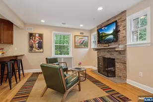 14 Bancroft Pl, Fair Lawn, NJ 07410 - Photo 6
