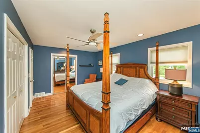 86 Minnehaha Boulevard, Oakland, NJ 07436 - Photo 18