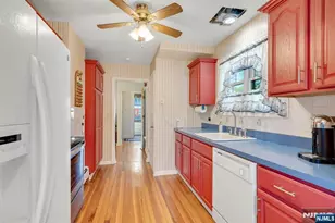 52 Terrace Ave, Rochelle Park Township, NJ 07662 - Photo 14