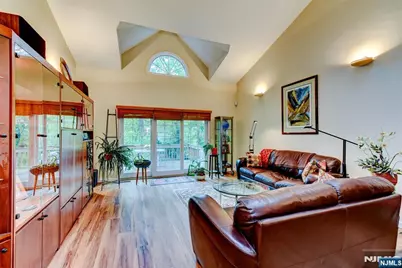 40 Worcester, Wayne, NJ 07470 - Photo 10