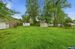 14 Donato Dr, Cedar Grove, NJ 07009 - Photo 38