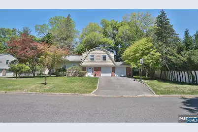 124 Lenox Avenue, Demarest, NJ 07627 - Photo 1