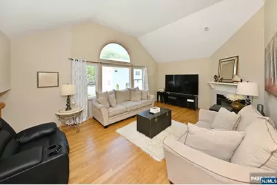 142 Geiger Drive, River Vale Township, NJ 07675 - Photo 10