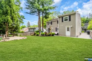 105 Bergen Ave, Waldwick, NJ 07463 - Photo 44