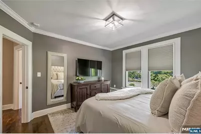 208 Lincoln Avenue, Ridgewood, NJ 07450 - Photo 26