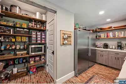 208 Lincoln Avenue, Ridgewood, NJ 07450 - Photo 18