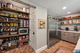 208 Lincoln Ave, Ridgewood, NJ 07450 - Photo 18