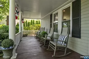 208 Lincoln Ave, Ridgewood, NJ 07450 - Photo 4