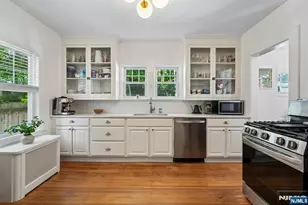 72 Central Ave, Montclair, NJ 07042 - Photo 12