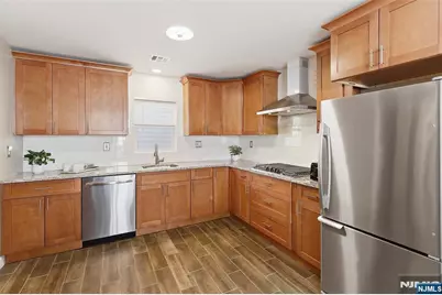 45 Avenue B, Lodi, NJ 07644 - Photo 2