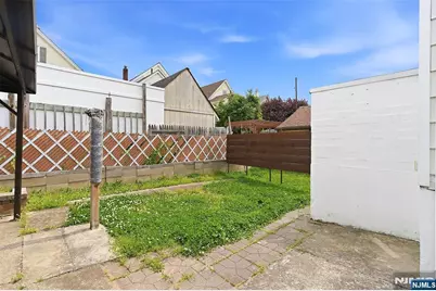 45 Avenue B, Lodi, NJ 07644 - Photo 26