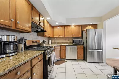 38 Lexington Lane E #E, West Milford, NJ 07480 - Photo 6