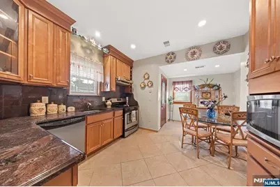 123 Ilford Avenue, North Arlington, NJ 07031 - Photo 10