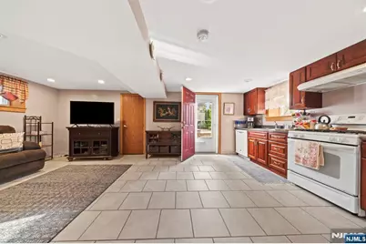 123 Ilford Avenue, North Arlington, NJ 07031 - Photo 24