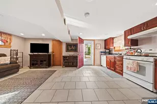 123 Ilford Ave, North Arlington, NJ 07031 - Photo 24