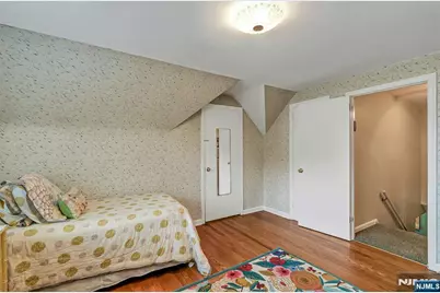 616 Rutland Avenue, Teaneck Township, NJ 07666 - Photo 22