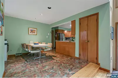 616 Rutland Avenue, Teaneck Township, NJ 07666 - Photo 14
