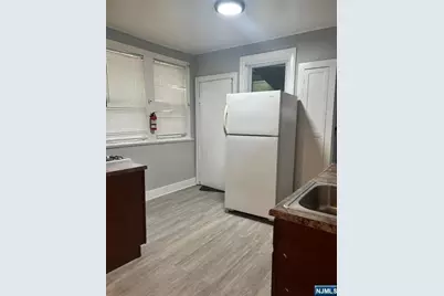 491 Norwood Street, East Orange, NJ 07018 - Photo 6
