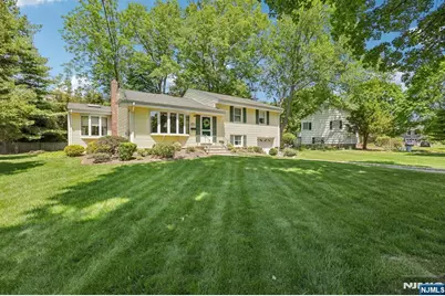 108 Kohring Circle, Harrington Park, NJ 07640 - Photo 4
