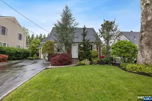 881 Lincoln Ave, Maywood, NJ 07607 - Photo 2