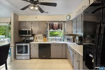 10 Hemlock Place, Ringwood, NJ 07456 - Photo 12