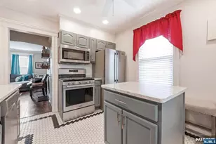 160 Ashland Ave, Bloomfield, NJ 07003 - Photo 22