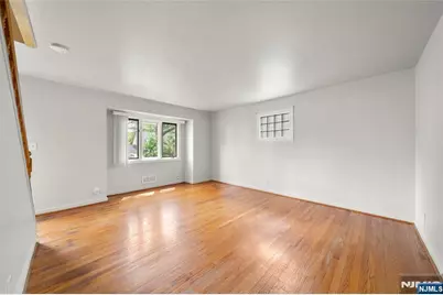 778 John Street, Teaneck Township, NJ 07666 - Photo 4