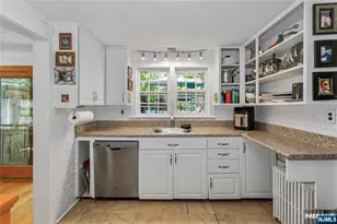 12 Overlook Ave, West Orange Township, NJ 07052 - Photo 10