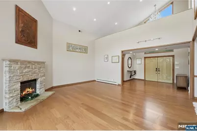89 Columbus Avenue, Totowa, NJ 07512 - Photo 8