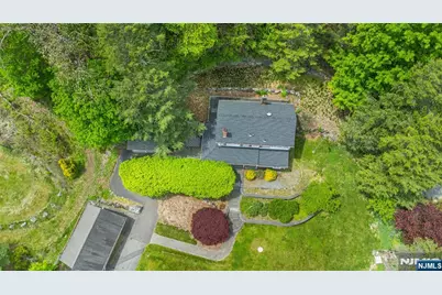 2 Red Mine Road, Wanaque, NJ 07465 - Photo 26