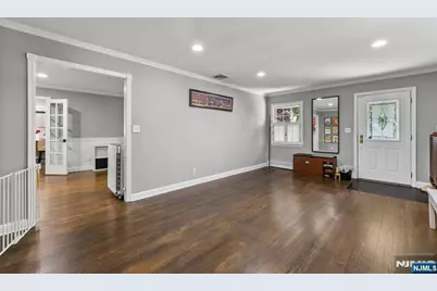 200 Hillside Avenue, River Edge, NJ 07661 - Photo 6