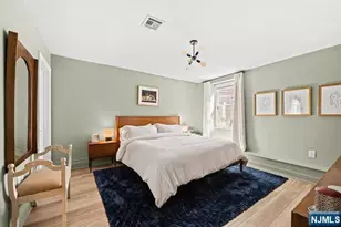 966 Summit Ave 1, Jersey City, NJ 07307 - Photo 18